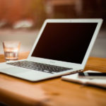 Ordenadores Reacondicionados VS Ordenadores Nuevos - Informática Los ordenadores reacondicionados son equipos ya usados que han sido testeados por expertos en informática, asegurando que todos sus componentes están correctos para una segunda venta.